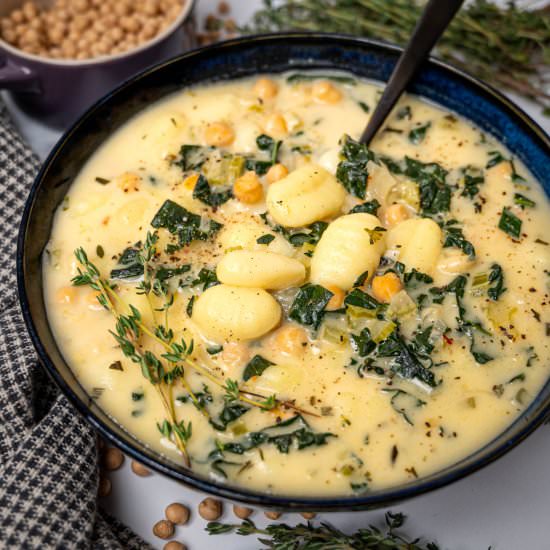 Creamy Vegan Gnocchi Soup - Recipe photo by vegancocotte