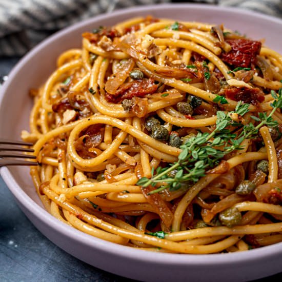 Balsamic Caramelized Onion Pasta - Recipe photo by skinnyspatula