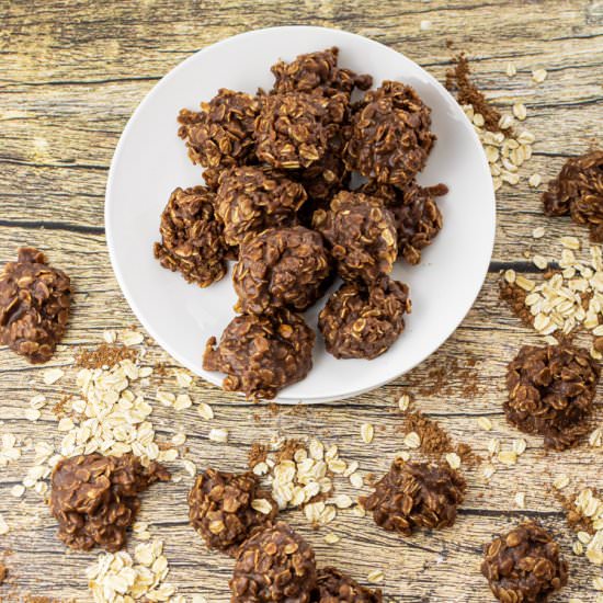 No Bake Chocolate Oatmeal Cookies - Recipe photo by feedingyourfam