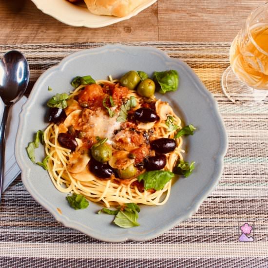 Spaghetti and Puttanesca Sauce - Recipe photo by mountainplums