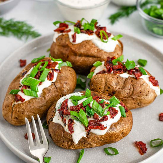 Simple Seasoned Baked Potato - Recipe photo by tastythriftytimely