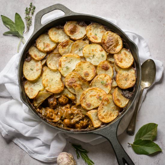 Vegan Sausage Hotpot with lentils - Recipe photo by thevegspace