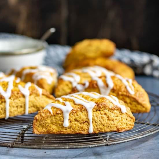 Pumpkin Scones - Recipe photo by veggie desserts