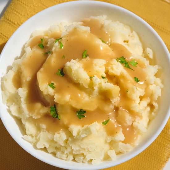 Easy Vegan Gravy - Recipe photo by instantveg