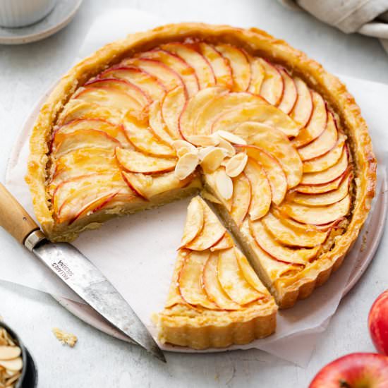 Vegan French Apple Tart - Recipe photo by addictedtodates