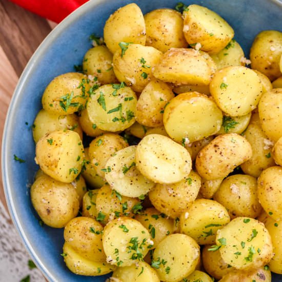 Instant Pot Baby Potatoes - Recipe photo by simplejoy