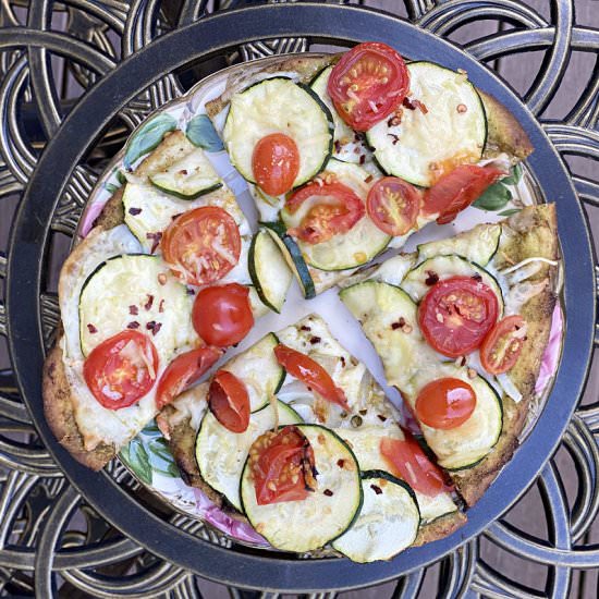 Naan Pizza with Pesto & Zucchini - Recipe photo by mashupmom