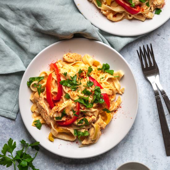 Chicken Paprikash with tagliatelle - Recipe photo by Searchingforspice