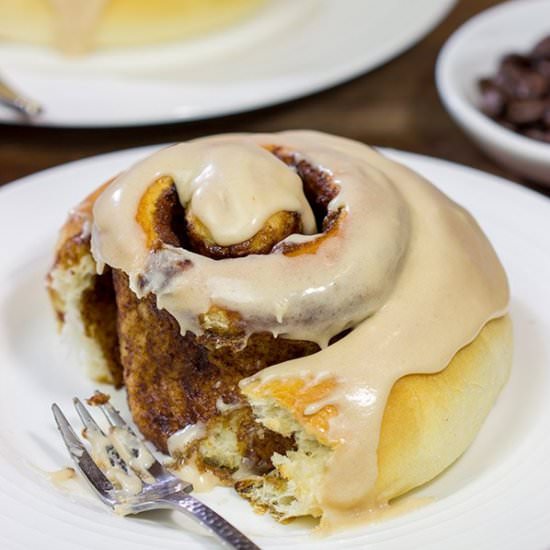 Cappuccino Cinnamon Rolls - Recipe photo by spicedblog