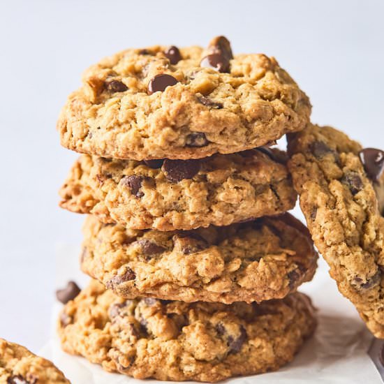 Oatmeal Chocolate Chip Cookies - Recipe photo by grandbabycakes