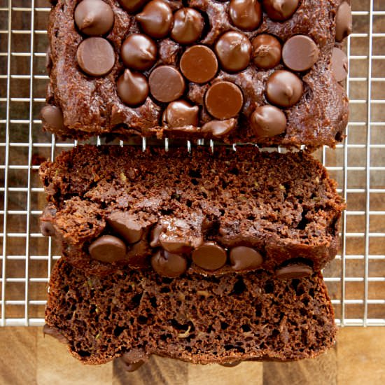 Healthy Chocolate Zucchini Bread - Recipe photo by browniebites