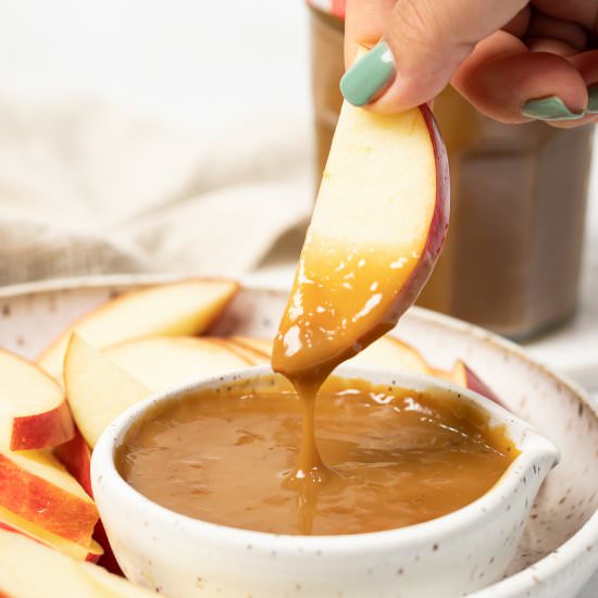 Easy Vegan Chocolate Sauce - Recipe photo by Zardyplants