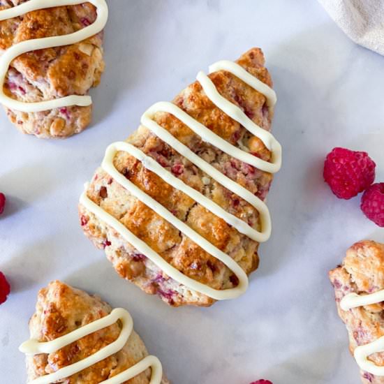 Raspberry White Chocolate Scones - Recipe photo by Sugarylogic
