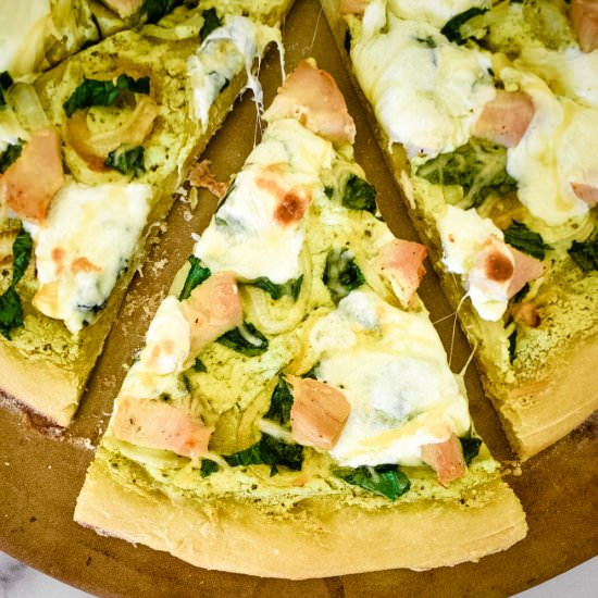 Pesto Chicken White Pizza - Recipe photo by mealsandmilemarkers