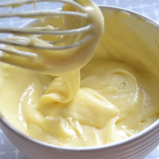 Lemon and vanilla pastry cream - Recipe photo by Foodohfood