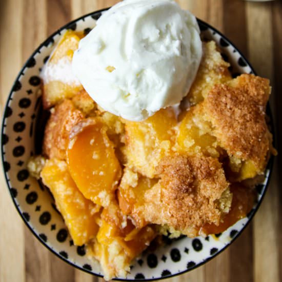 Gluten Free Peach Cobbler - Recipe photo by the food blog