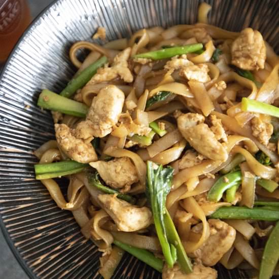 Pad see ew - Recipe photo by foodmakesmehappy