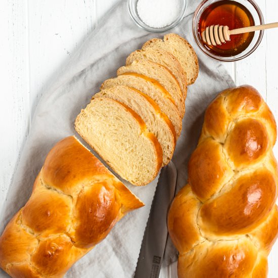 Tangzhong Challah - Recipe photo by Cinnamon Shtick
