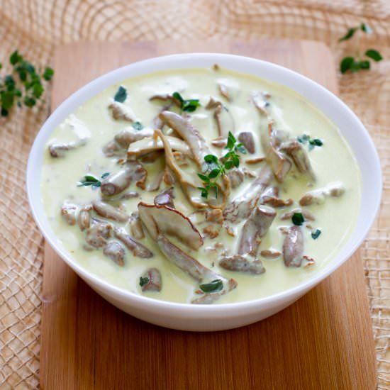 Chanterelles sauce - Recipe photo by mecooks.com