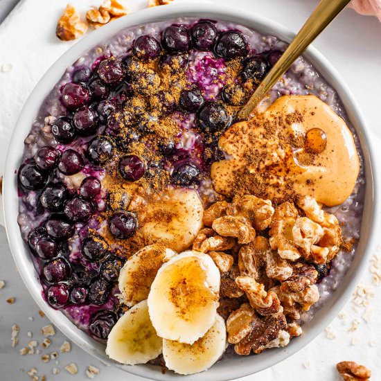 Blueberry Banana Oatmeal - Recipe photo by tastythriftytimely