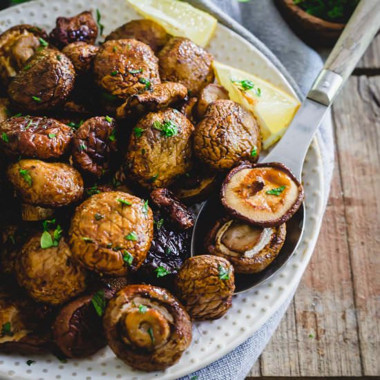 Air Fryer Mushrooms - Recipe photo by Running to the Kitchen