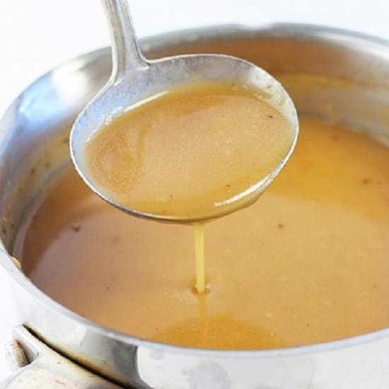 quick gravy (without drippings) - Recipe photo by nowcookthis