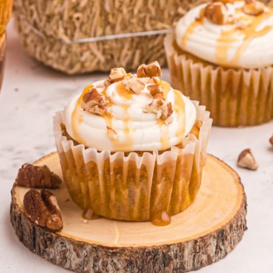 Pumpkin Cupcakes - Recipe photo by noshingwiththenolands