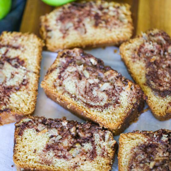 Apple Cinnamon Bread - Recipe photo by thebakingchocolatess
