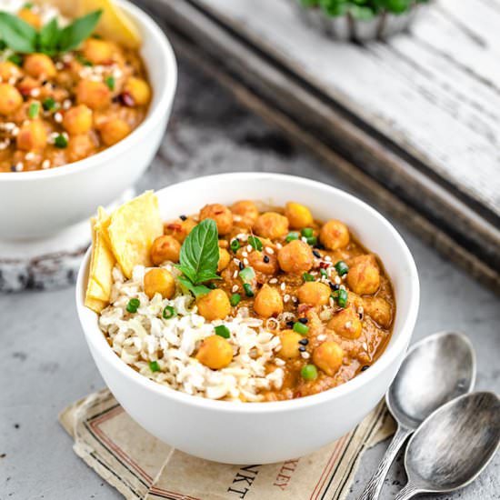 Chickpea Sweet Potato Stew - Recipe photo by RainbowInMyKitchen