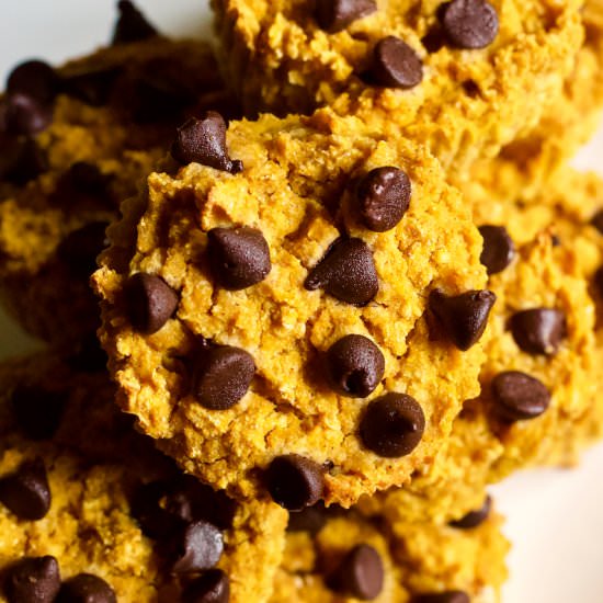 GF Pumpkin Chocolate Chip Muffins - Recipe photo by HealthyHelper