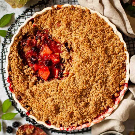 Apple and Blackberry Crumble - Recipe photo by littlesugarsnaps