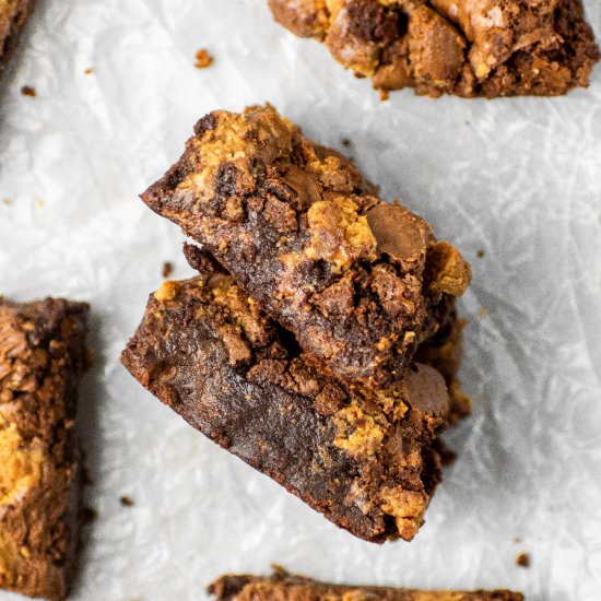 Peanut Butter Cup Brownies - Recipe photo by gingersnapsbakingaffairs