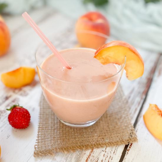Strawberry Peach Smoothie - Recipe photo by windingcreekranch