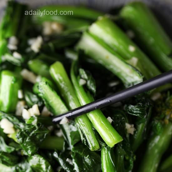 Chinese Choy Sum (Flowering Cabbage) - Recipe photo by adailyfood