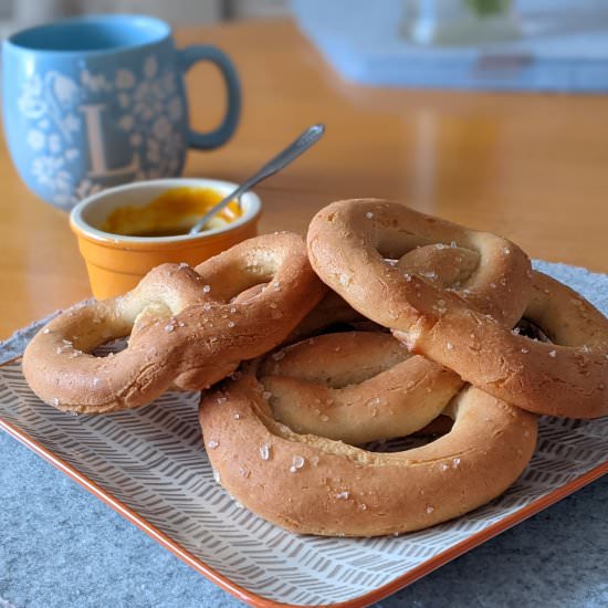 Gluten Free Pretzels - Recipe photo by Laralousfood