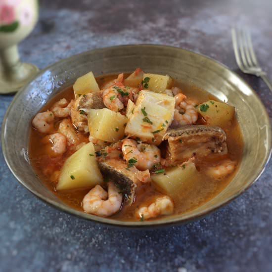 Cod stew with shrimp - Recipe photo by Food From Portugal