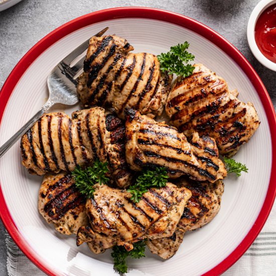Grilled Chicken Thighs - Recipe photo by Tina FitDiary
