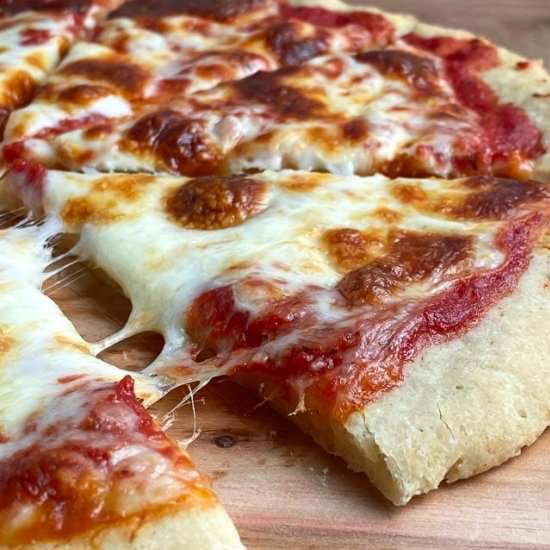 Easy Low FODMAP GF Pizza - Recipe photo by FODMAP Everyday