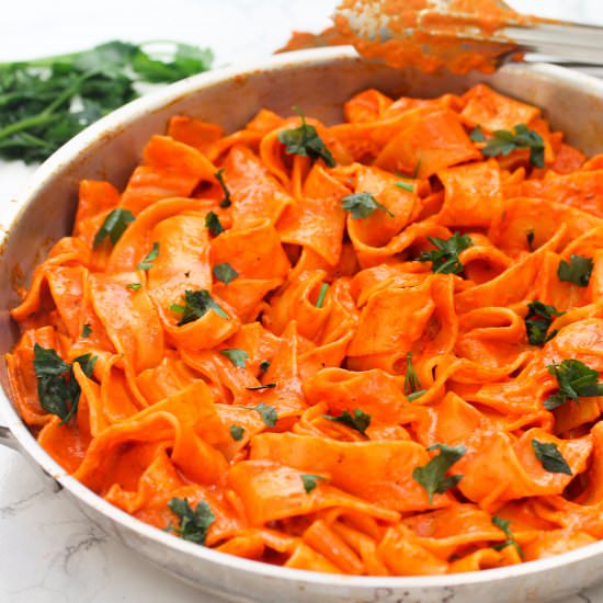 Roasted Red Pepper Pappardelle Past - Recipe photo by Simshomekitchen