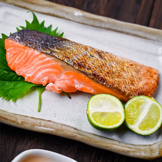 Japanese Salted Salmon (shiozake) - Recipe photo by Sudachi Recipes