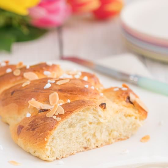 Soft And Fluffy Braided Bread - Recipe photo by baking4happiness