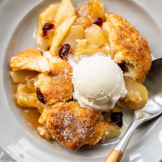 Rustic Apple Cobbler - Recipe photo by Savingroomfordessert