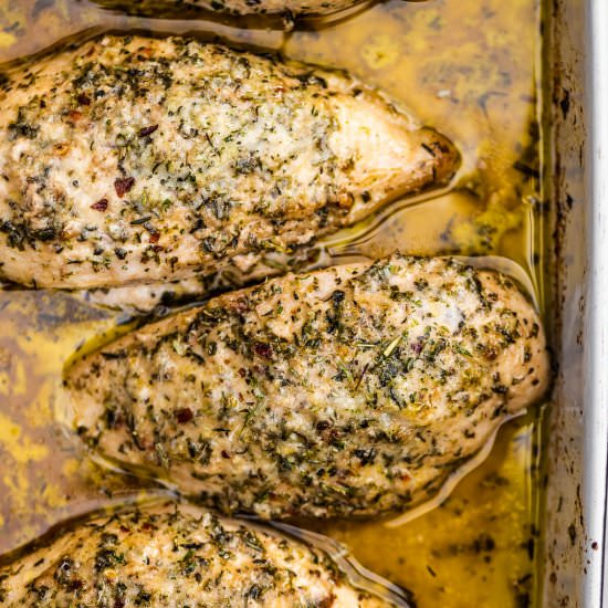 Italian Dressing Chicken - Recipe photo by The Endless Meal