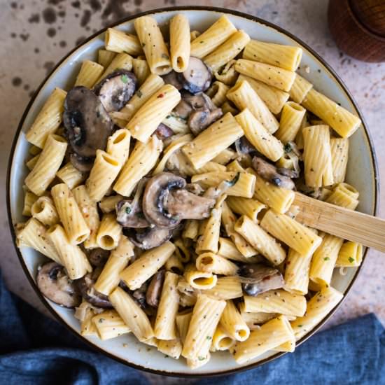 Healthier Mushroom Rigatoni - Recipe photo by dudethatcookz