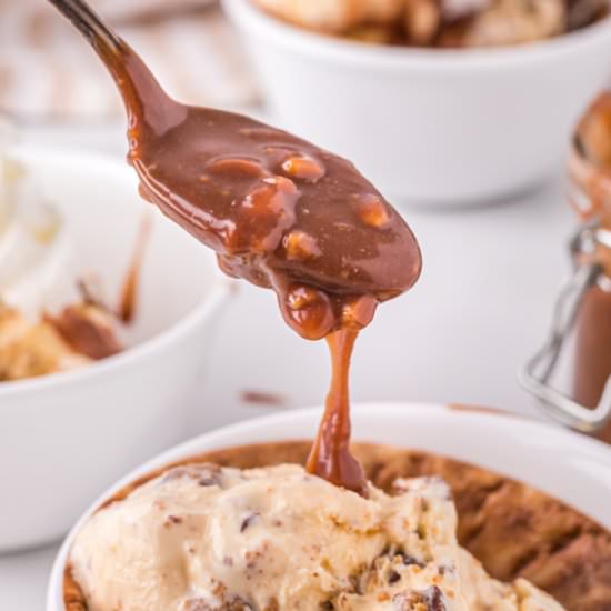 PEANUT BUTTER CUP ICE CREAM WITH SN - Recipe photo by KitchenDivas