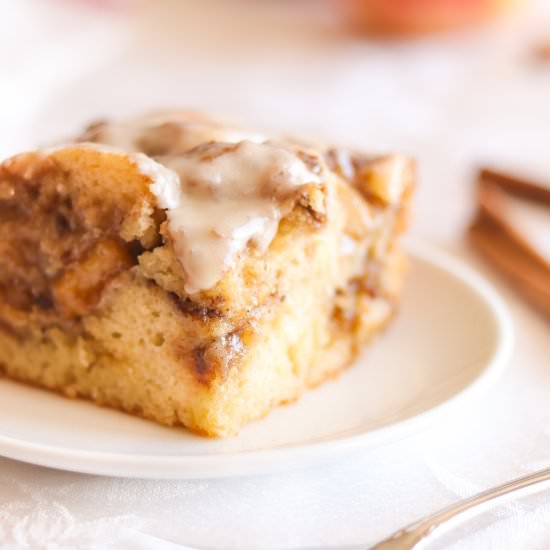 Apple Cinnamon Roll Cake - Recipe photo by A baJillian Recipes