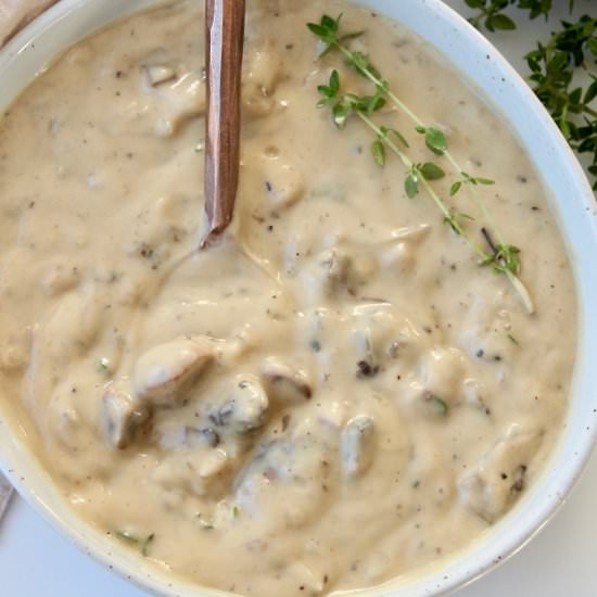 Vegan Cream of Mushroom Soup - Recipe photo by Bowls Are The New Plates