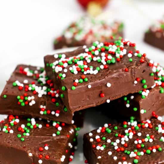 Christmas Fudge - Recipe photo by EasyBudgetRecipes