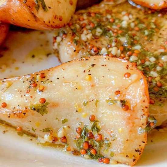 Pork Chops With Maple Pears - Recipe photo by NotEntirelyAverage