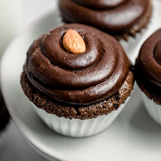 Almond Flour Cupcakes - Recipe photo by Chopnotch